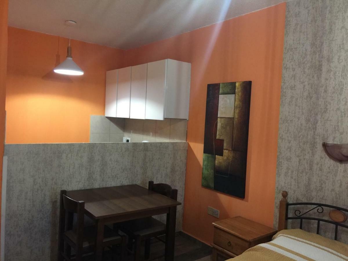 Pomelo Apartments Ajia Napa Zewnętrze zdjęcie
